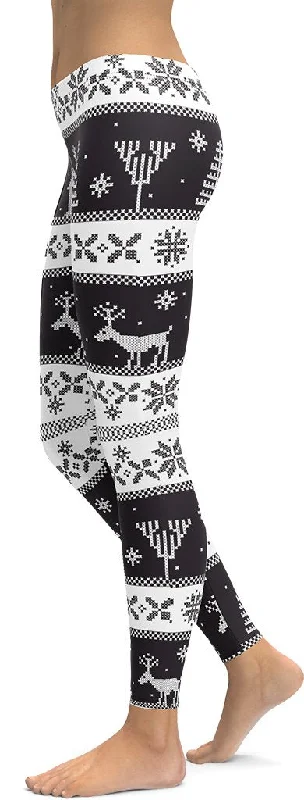 Vintage Black & White Christmas Leggings