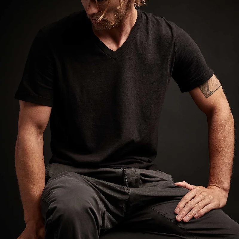 Short Sleeve V Neck - Black