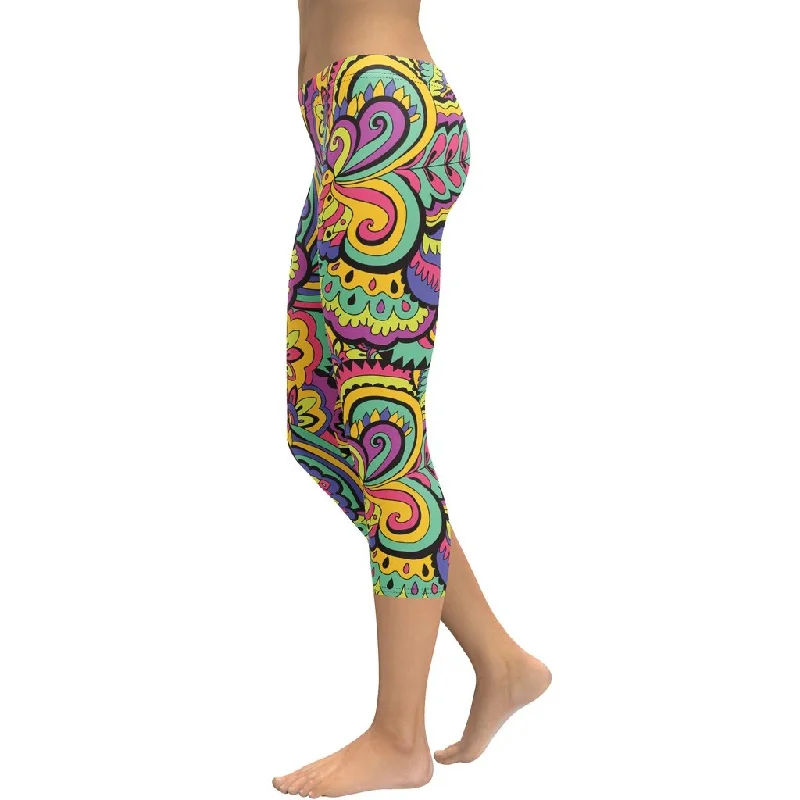 Exquisite Details Colorful Fun Pattern Capris