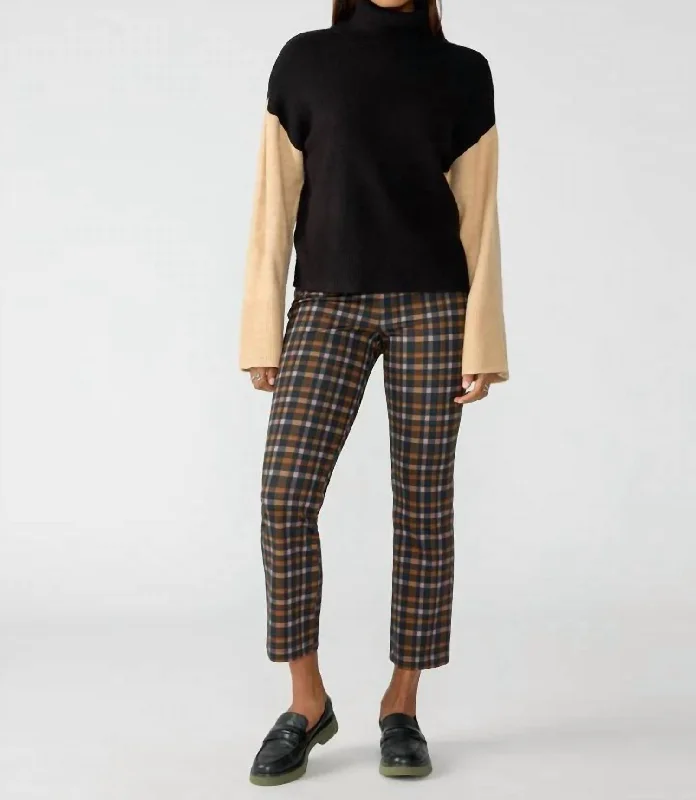 Retro Design Carnaby Kick Crop Semi High Rise Legging In Cottage Check