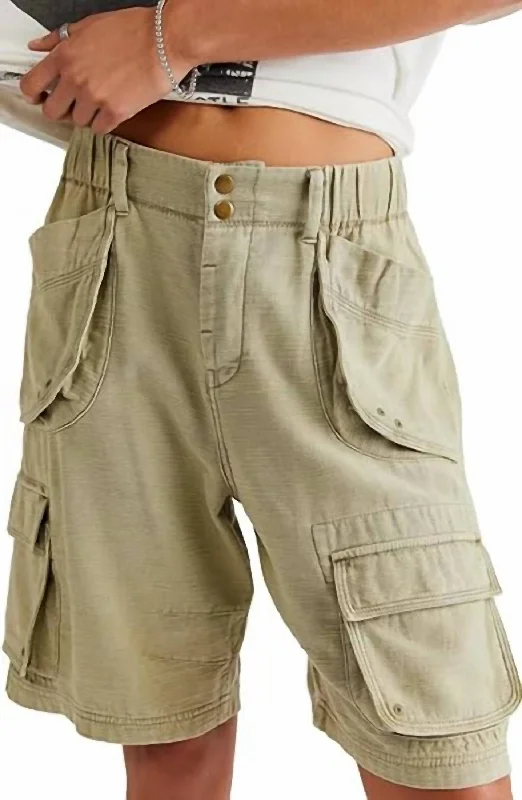 Caymen Cargo Short In Light Willow